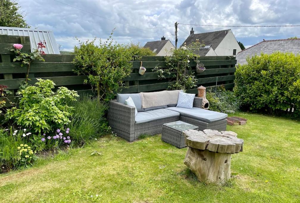 Entire 2 Bed Cottage - Llangwm Llangwm  Exterior photo